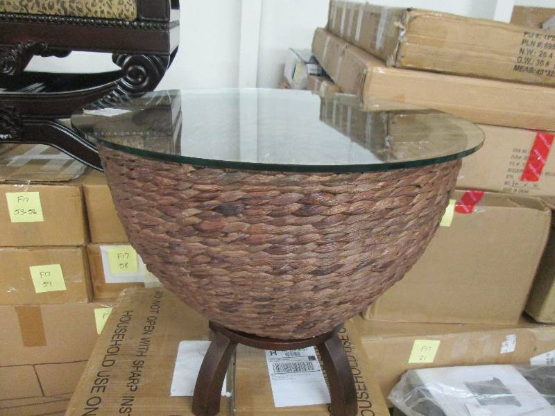 lot 127 image: Woven Basket Storage Table open box...