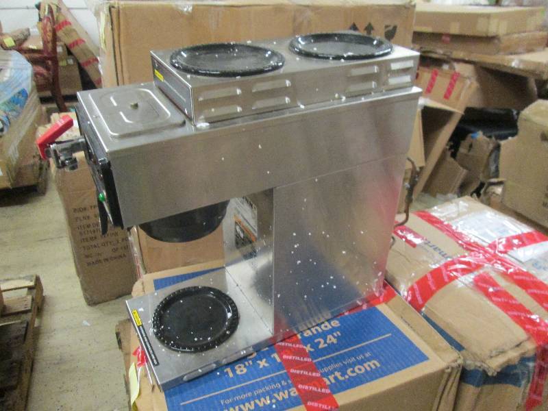 lot 156 image: Bunn Automatic 12 Cup Coffee Brewer...