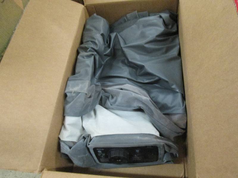 lot 163 image: Comfort Plush Mid-Rise Air Bed by I...