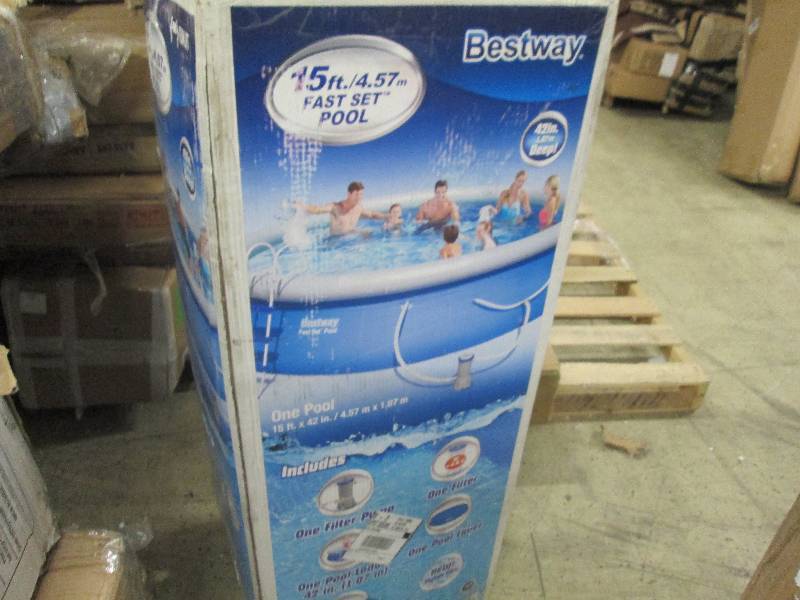 lot 191 image: Fast Set Round Pool by Bestway open...