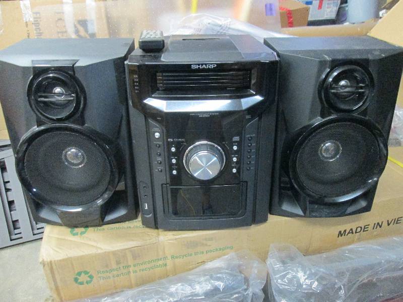 lot 197 image: Sharp Compact Stereo System with 5 ...