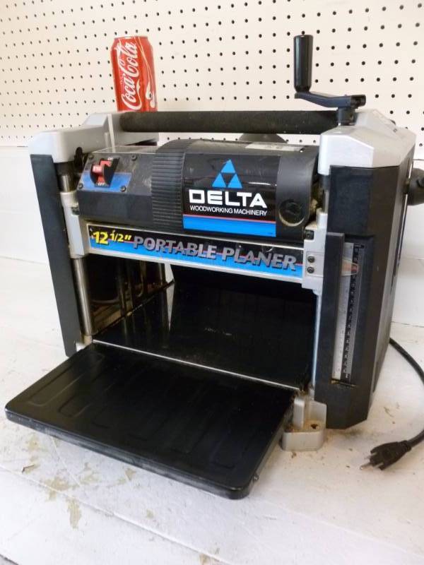 lot 3 image: Delta Wood Planer
