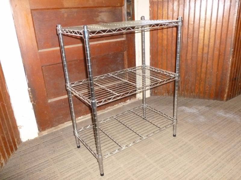 lot 22 image: Garage Shelf