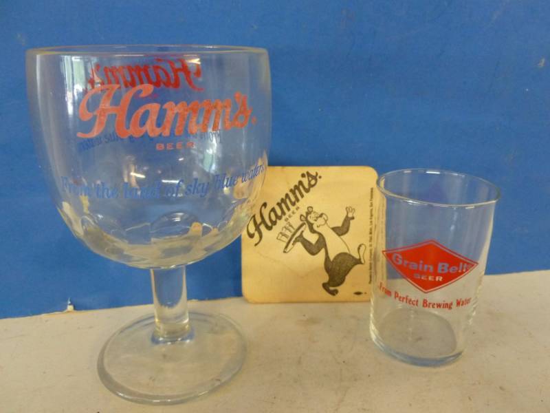 lot 78 image: Vintage Hamms