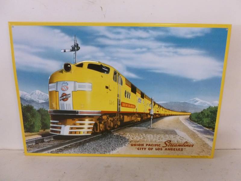 lot 90 image: Sign