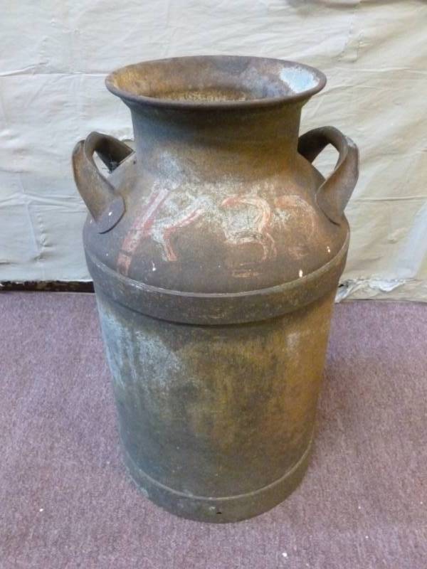 lot 108 image: Vintage Milk Can