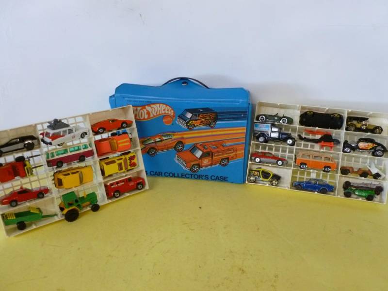 lot 170 image: Vintage Hot Wheels