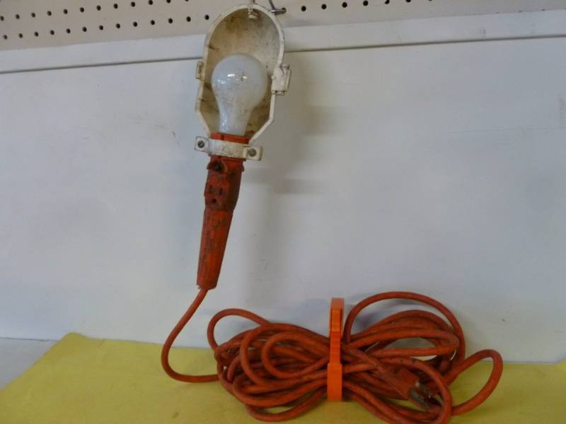 lot 177 image: Trouble Light