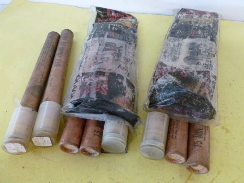 lot 183 image: Vintage Road Flares