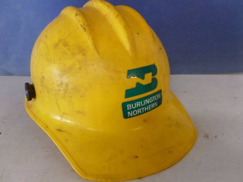 lot 259 image: Railroad Collectible