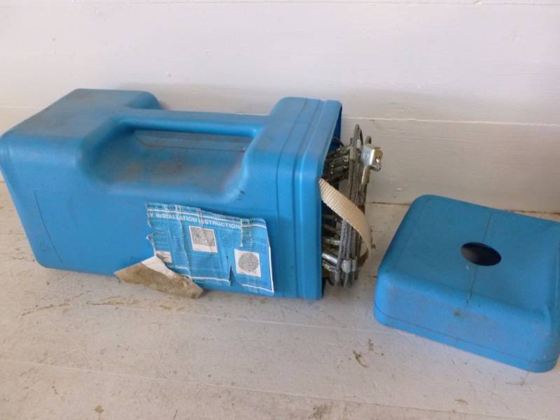 lot 263 image: Tire Cables