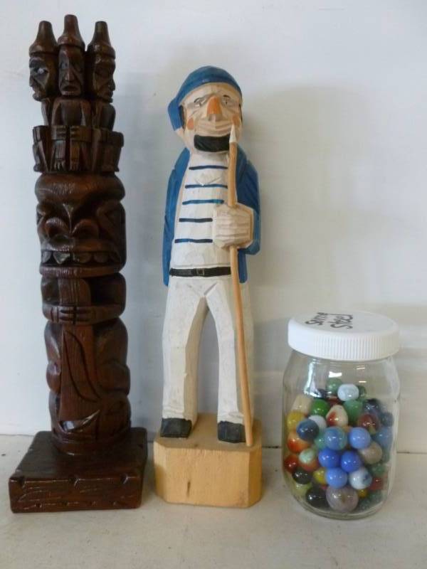 lot 276 image: Marbles