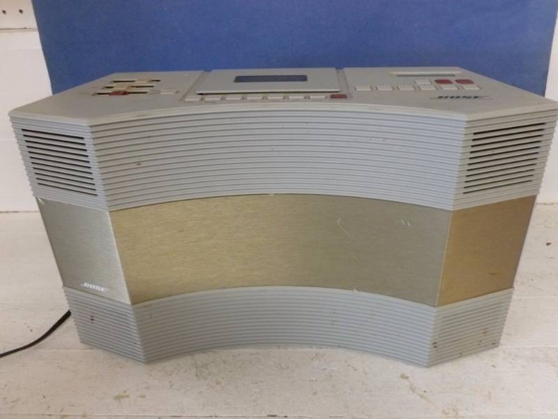 lot 306 image: Bose Wave Radio