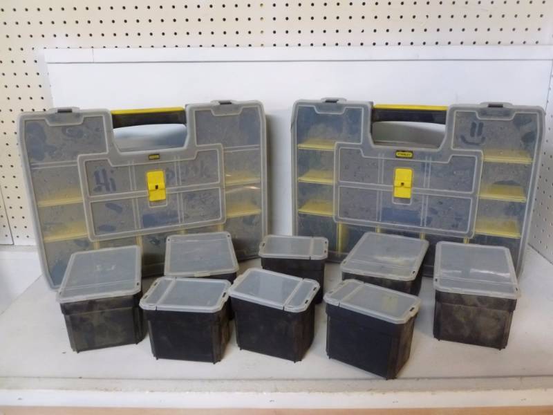lot 322 image: Parts Organizers