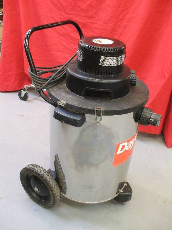 WET DRY VAC