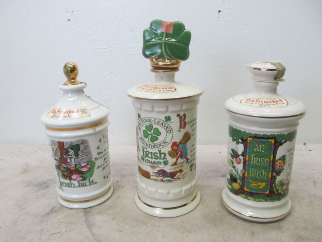 lot 20 image: 3 Vintage OLD FITZGERALD Whiskey Decanters