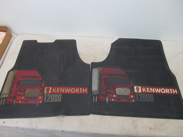 lot 23 image: Pair of Kenworth T2000 Flor Mats