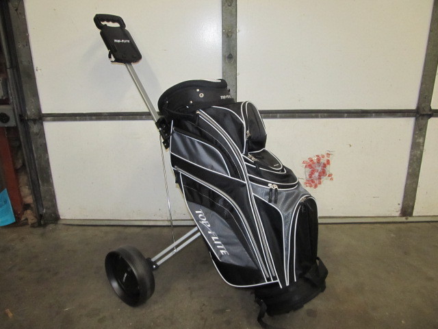 lot 31 image: BRAND NEW Top Flight Golf Bag wCart