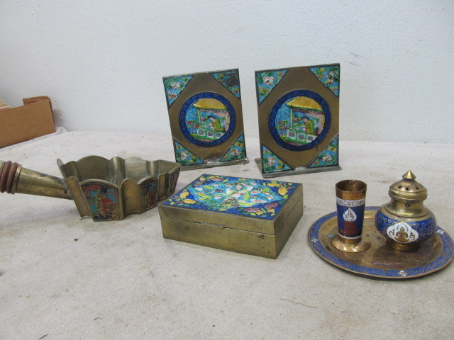 lot 46 image: Lot of Vintage Enameled Brass Items