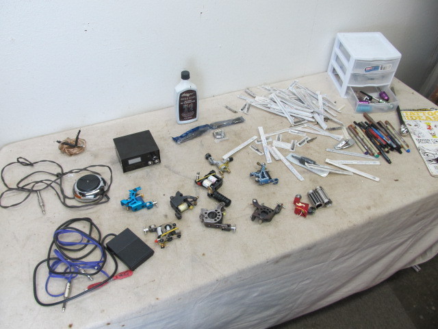 lot 74 image: Large Lot of Tattoo Equipment & Accessories