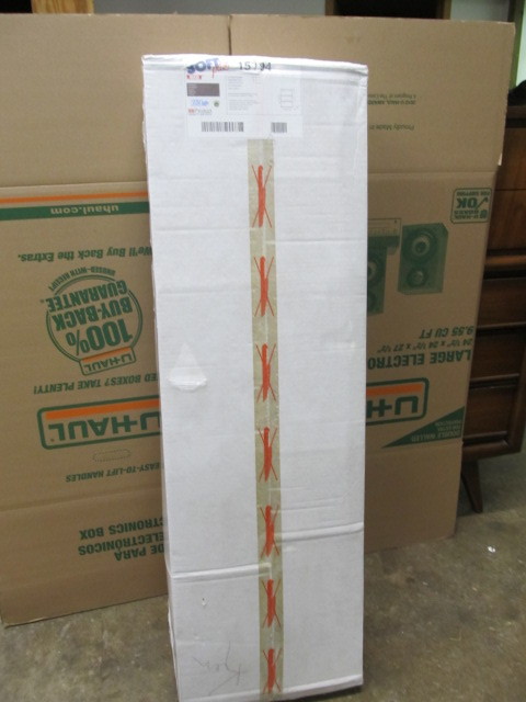 lot 94 image: BRAND NEW 3 Drawer DresserStorage Cabinet 