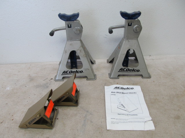 lot 97 image: AC Delco Jack Stands & Wheel Chocks