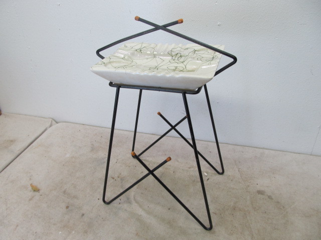 lot 110 image: Mid Century Hairpin Smoking Stand