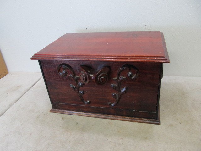 lot 125 image: Vintage Small Wooden Chest wOrnate Design