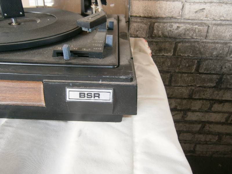 lot 173 image: Vintage BSR Turntable Record player