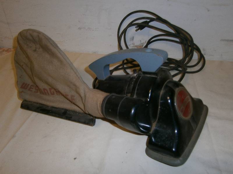 lot 187 image: Milwaukee Power Drill and Westinghouse Vaccum