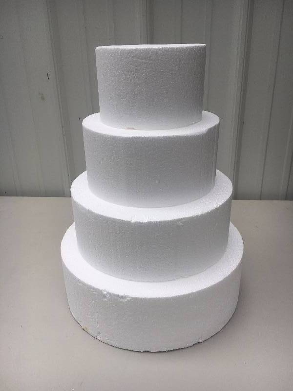 lot 61 image: Foam Cake Molds