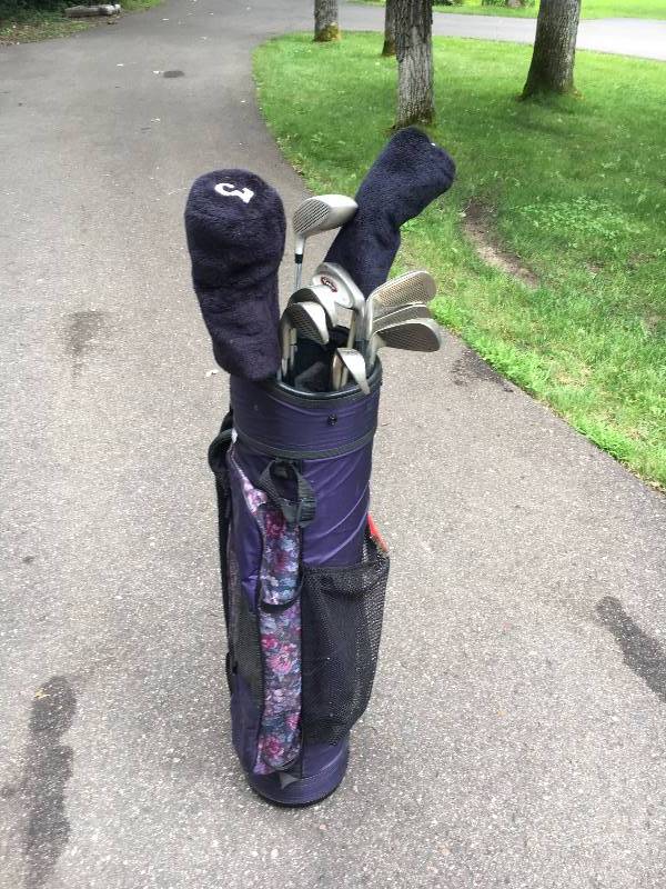 lot 75 image: Lancer Golf Club Set