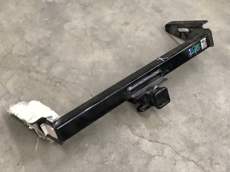 Unused Curt V-5 Reciever Hitch, Unk...