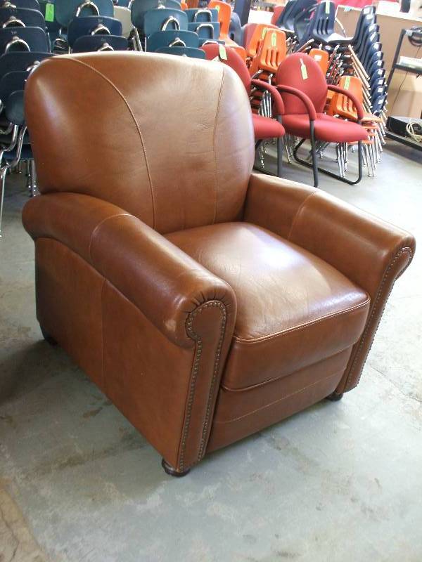LEATHER RECLINER