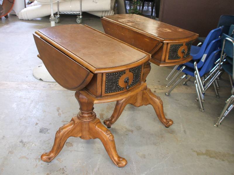 DECORATIVE WOOD END TABLES