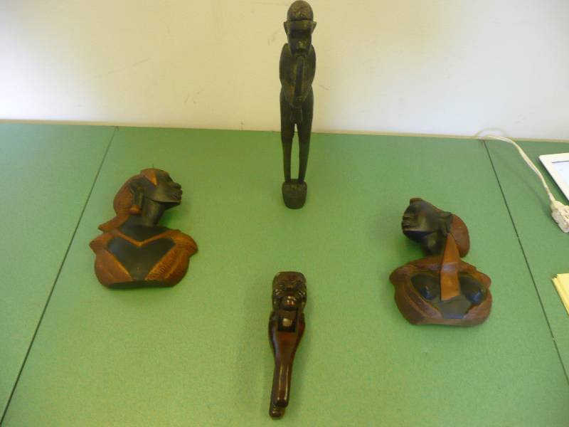 lot 14 image: Vintage African Pieces - Good Condition - See Pictures