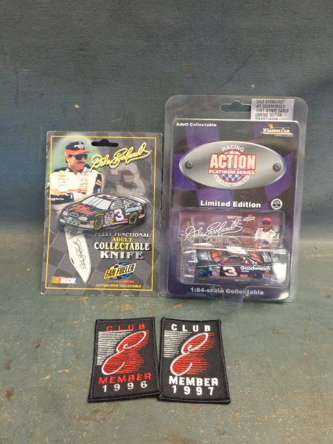 lot 53 image: Dale Earnhardt Collectables