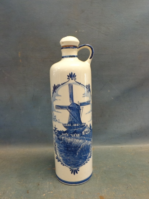 lot 62 image: Holland Stoneware Jug