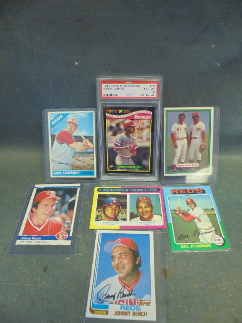 lot 13 image: Cincinnati Reds Cards with Graded Barry Larkin