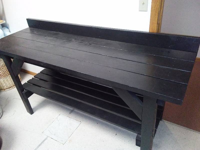 lot 67 image: Work Bench table