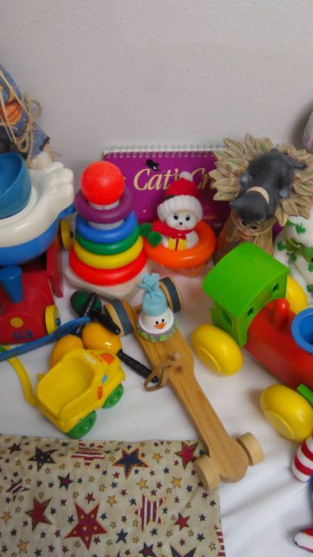 tupperware baby toys