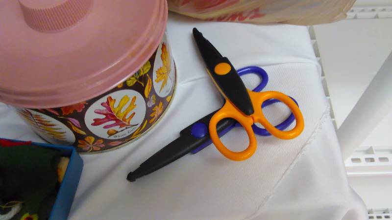 lot 18 image: Plethora of Craft Supplies and Basket