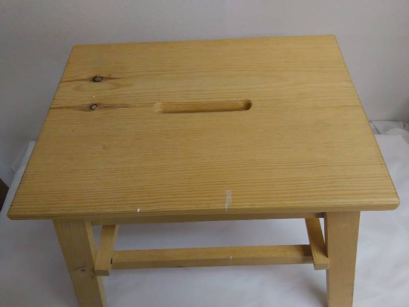 lot 43 image: Wood Step Stool, with stuffed animals