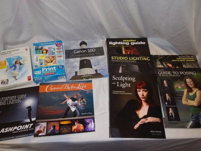 lot 91 image: Imaging Software (2) and Photography Books (8)