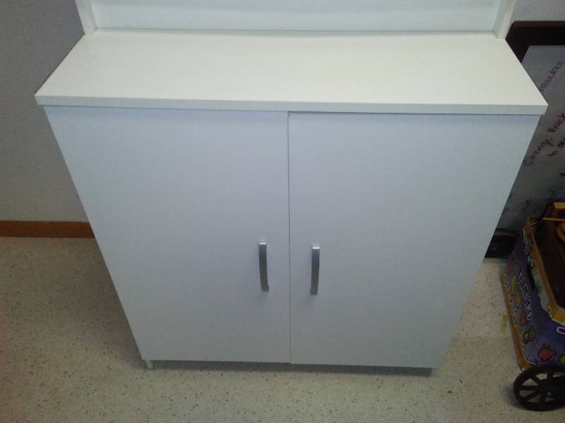 lot 133 image: White Cabinet, Great Storage