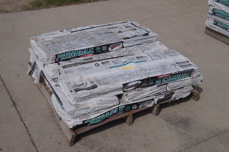 lot 6 image: Pallet of Shingles