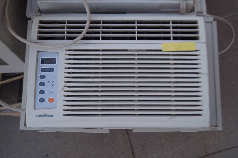 lot 22 image: Air Conditioner