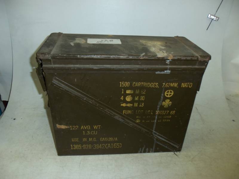 lot 9 image: Large Ammo Box for 1500 Cartridges 7.62mm