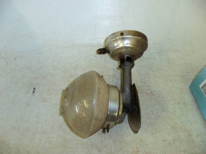 lot 51 image: Vintage Gas Light