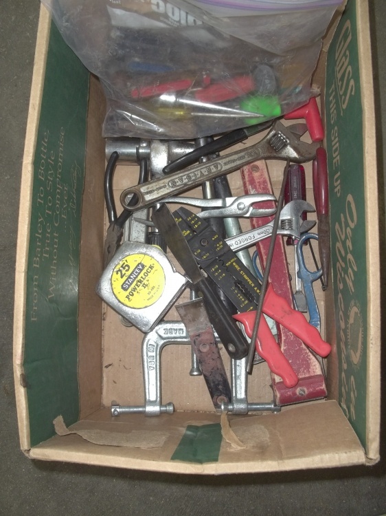 lot 56 image: Assorted Tools